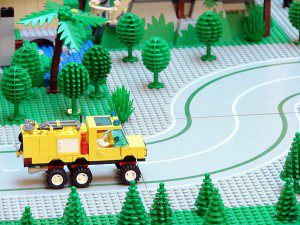 indoor kids activities obstacle course