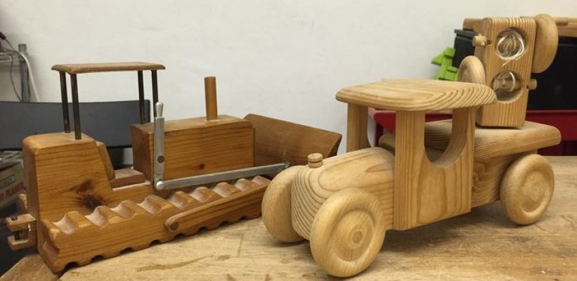 young-builders-woodworking-camp