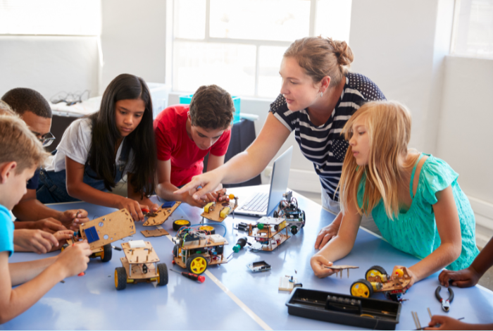 after school activities for kids - robotics